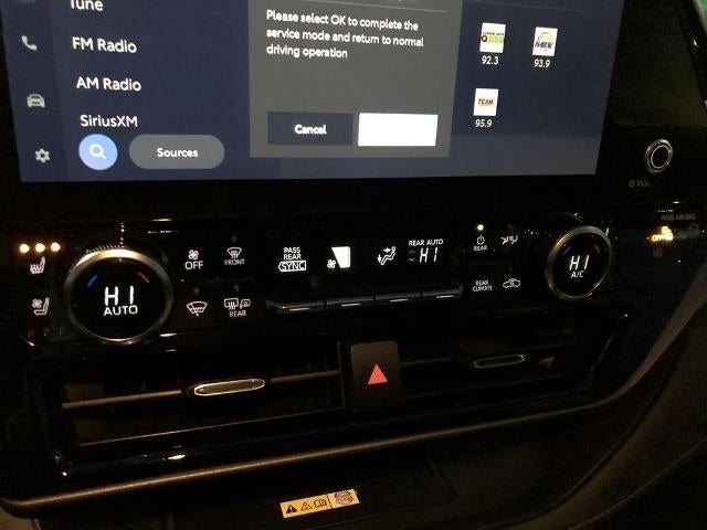 2023 Toyota Highlander Limited AWD (Natl)