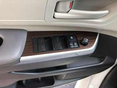 2021 Toyota Sienna LE FWD 8-Passenger (Natl)