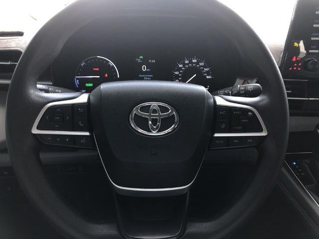 2021 Toyota Sienna LE FWD 8-Passenger (Natl)