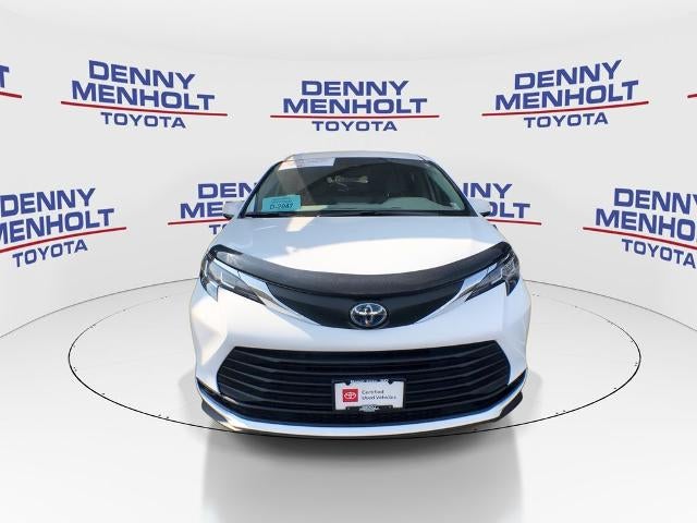 2021 Toyota Sienna LE FWD 8-Passenger (Natl)