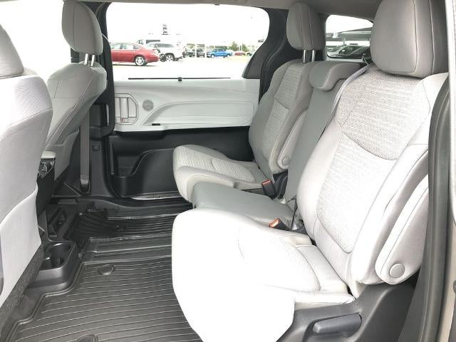 2025 Toyota Sienna LE AWD 8-Passenger (Natl)