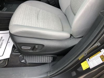 2025 Toyota Sienna LE AWD 8-Passenger (Natl)