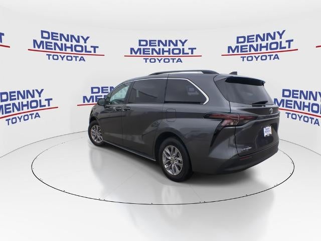 2025 Toyota Sienna LE AWD 8-Passenger (Natl)
