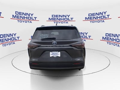 2025 Toyota Sienna LE AWD 8-Passenger (Natl)
