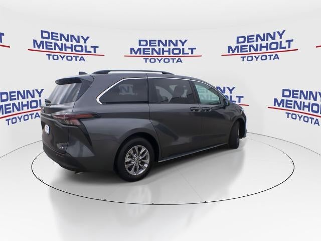 2025 Toyota Sienna LE AWD 8-Passenger (Natl)