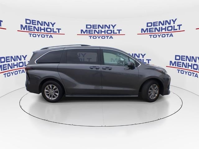 2025 Toyota Sienna LE AWD 8-Passenger (Natl)