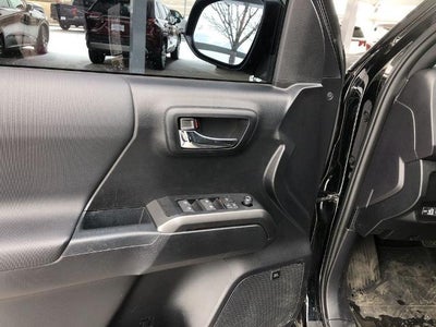 2021 Toyota Tacoma 4WD 4WD TRD Pro Double Cab 5' Bed V6 AT (Natl)