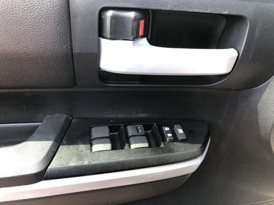 2019 Toyota Tundra 4WD 4WD SR5 CrewMax 5.5' Bed 5.7L (SE)