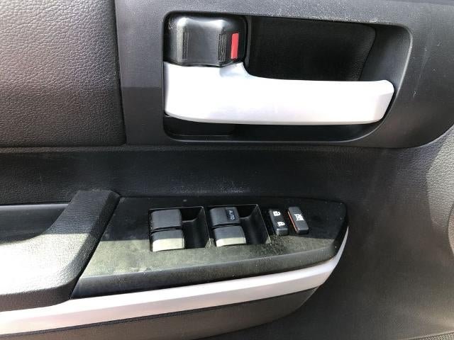 2019 Toyota Tundra 4WD 4WD SR5 CrewMax 5.5' Bed 5.7L (SE)