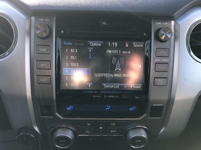 2017 Toyota Tundra 4WD 4WD Limited CrewMax 5.5' Bed 5.7L FFV (SE)