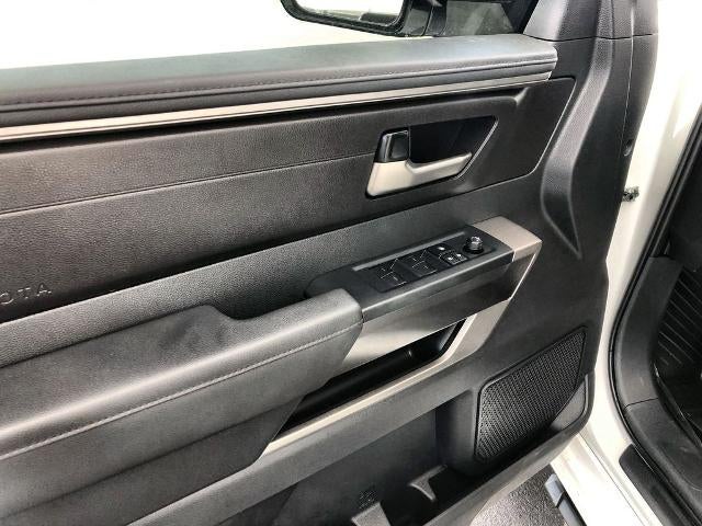 2026 Toyota Tundra 4WD 4WD SR5 CrewMax 5.5' Bed (SE)