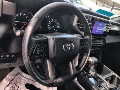 2026 Toyota Tundra 4WD 4WD SR5 CrewMax 5.5' Bed (SE)