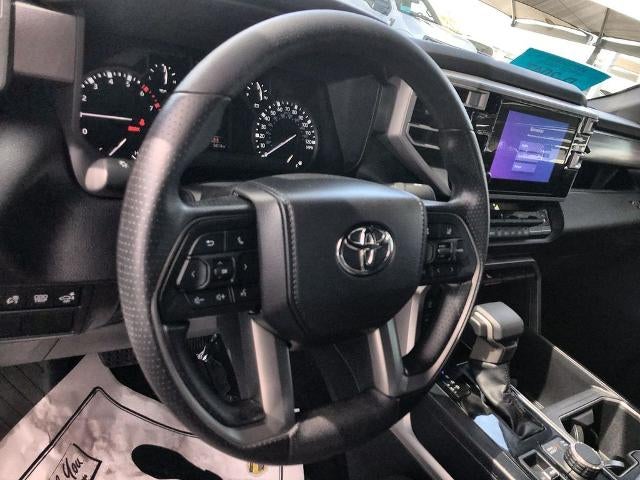 2026 Toyota Tundra 4WD 4WD SR5 CrewMax 5.5' Bed (SE)