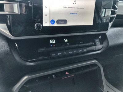 2026 Toyota Tundra 4WD 4WD SR5 CrewMax 5.5' Bed (SE)