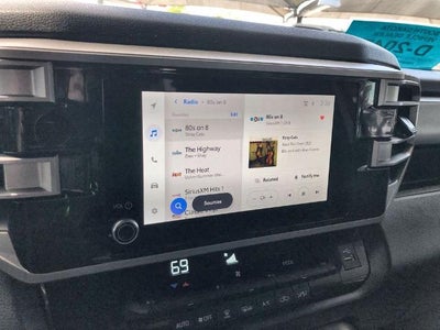 2026 Toyota Tundra 4WD 4WD SR5 CrewMax 5.5' Bed (SE)