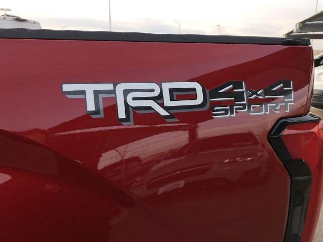 2023 Toyota Tundra 4WD 4WD SR5 CrewMax 5.5' Bed (SE)