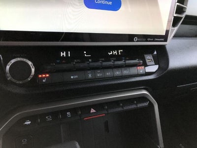 2023 Toyota Tundra 4WD 4WD SR5 CrewMax 5.5' Bed (SE)