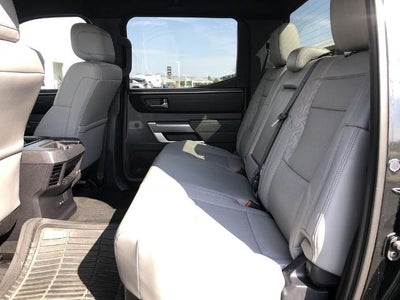 2025 Toyota Tundra 4WD 4WD SR5 CrewMax 5.5' Bed (SE)