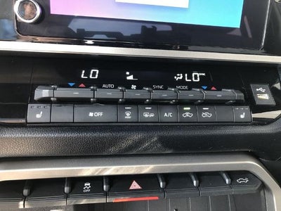 2025 Toyota Tundra 4WD 4WD SR5 CrewMax 5.5' Bed (SE)