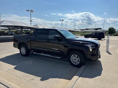 2025 Toyota Tundra 4WD 4WD SR5 CrewMax 5.5' Bed (SE)