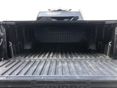 2025 Toyota Tundra 4WD 4WD SR5 CrewMax 5.5' Bed (SE)