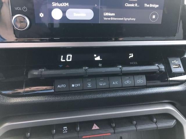 2025 Toyota Tundra 4WD 4WD SR5 CrewMax 5.5' Bed (SE)