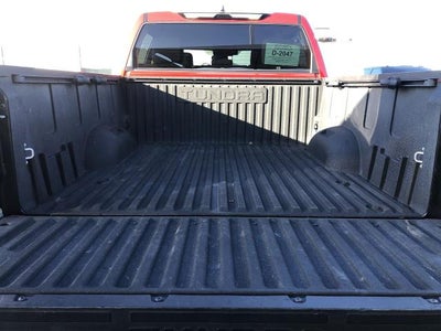 2022 Toyota Tundra 4WD 4WD SR5 CrewMax 5.5' Bed (SE)