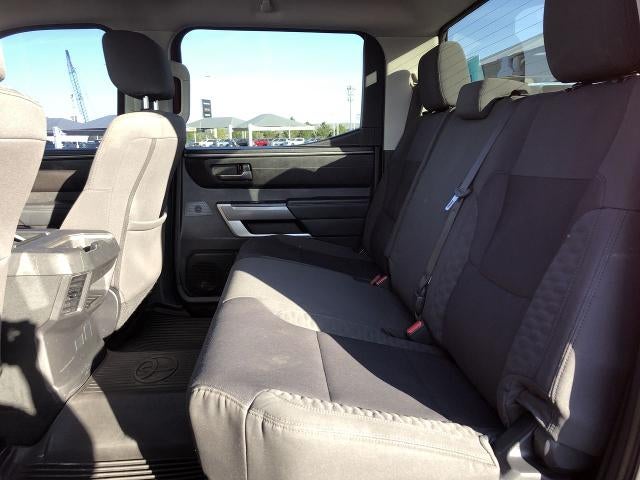 2022 Toyota Tundra 4WD 4WD SR5 CrewMax 5.5' Bed (SE)