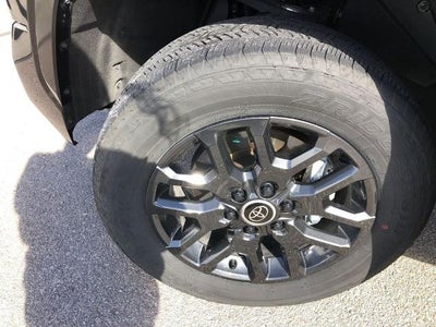 2024 Toyota Tundra 4WD 4WD Platinum CrewMax 5.5' Bed (Natl)
