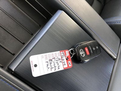 2024 Toyota Tundra 4WD 4WD Platinum CrewMax 5.5' Bed (Natl)