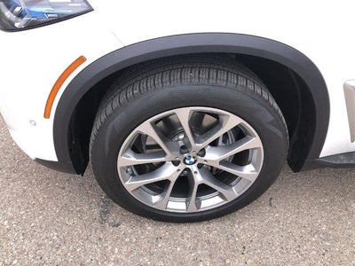 2026 BMW X5 xDrive40i Sports Activity Vehicle