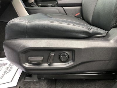 2023 Toyota Sequoia Limited 4WD (SE)