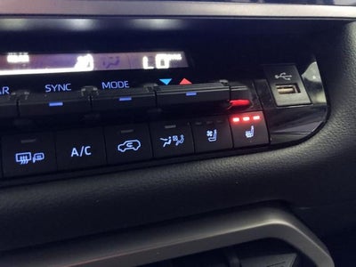 2023 Toyota Sequoia Limited 4WD (SE)