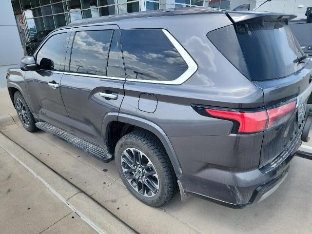 2023 Toyota Sequoia Limited 4WD (SE)