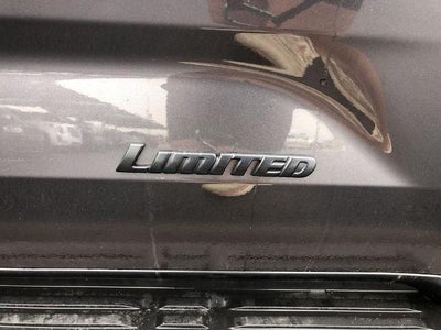 2023 Toyota Sequoia Limited 4WD (SE)
