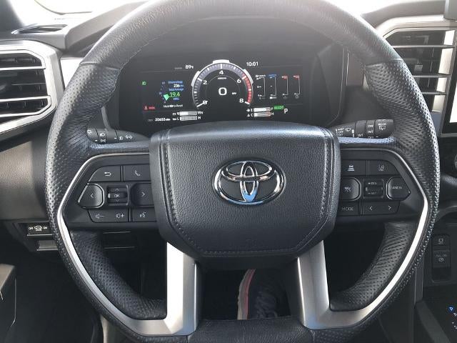 2025 Toyota Sequoia SR5 4WD (SE)