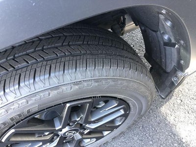 2025 Toyota Sequoia SR5 4WD (SE)