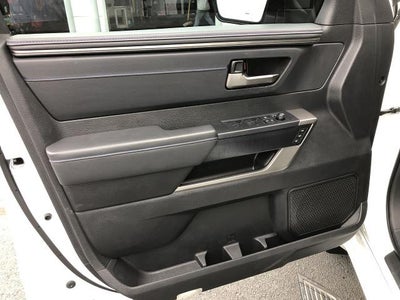 2026 Toyota Sequoia Platinum 4WD (Natl)