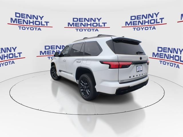 2026 Toyota Sequoia Platinum 4WD (Natl)