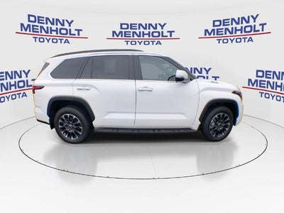 2025 Toyota Sequoia SR5 4WD (SE)