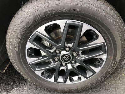 2025 Toyota Sequoia SR5 4WD (SE)