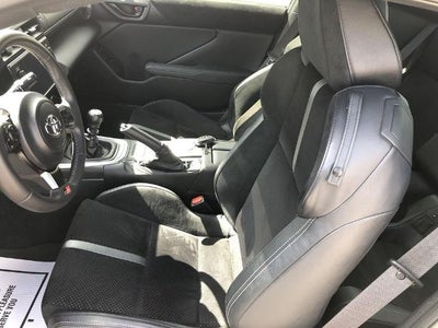 2023 Toyota GR86 Premium Manual (Natl)