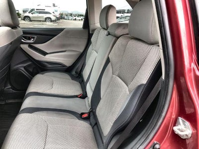 2022 Subaru Forester Premium CVT