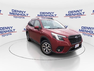 2022 Subaru Forester Premium CVT