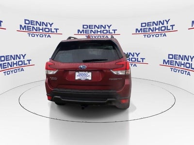 2022 Subaru Forester Premium CVT