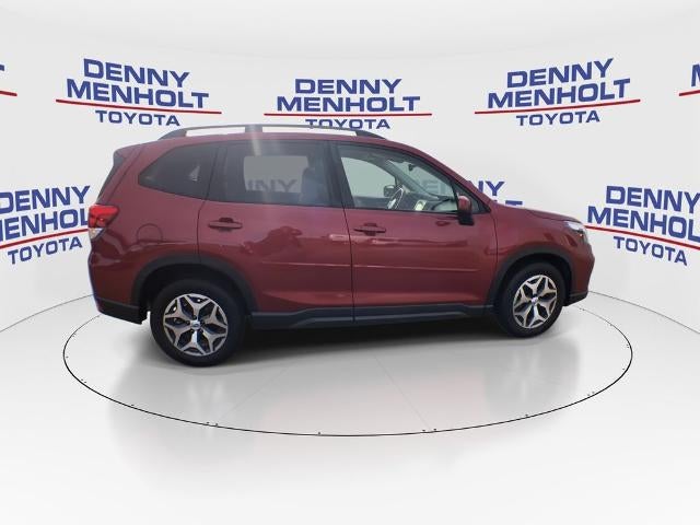 2021 Subaru Forester Premium CVT