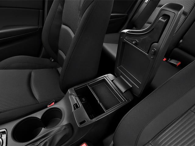 2014 Mazda Mazda3 4dr Sdn Auto i Touring