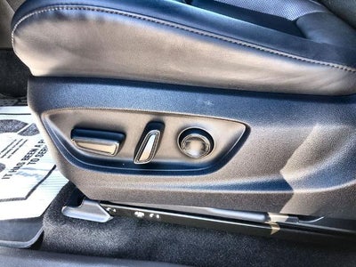 2023 Toyota Crown Limited AWD (Natl)