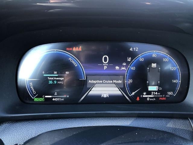 2023 Toyota Crown Limited AWD (Natl)