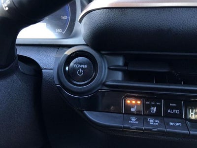 2023 Toyota Crown Limited AWD (Natl)